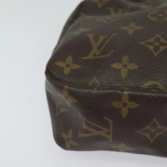 LOUIS VUITTON Monogram Trousse Toilette 23 Clutch Bag M47524 LV Auth 127956 - Picture 15 of 16